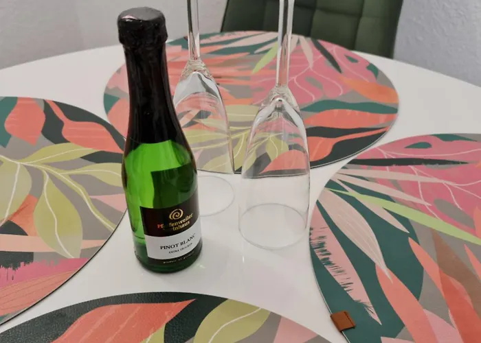 库菲卡内套间12 公寓式酒店 3*