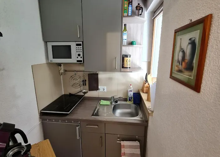 库菲卡内套间12 公寓式酒店 3*